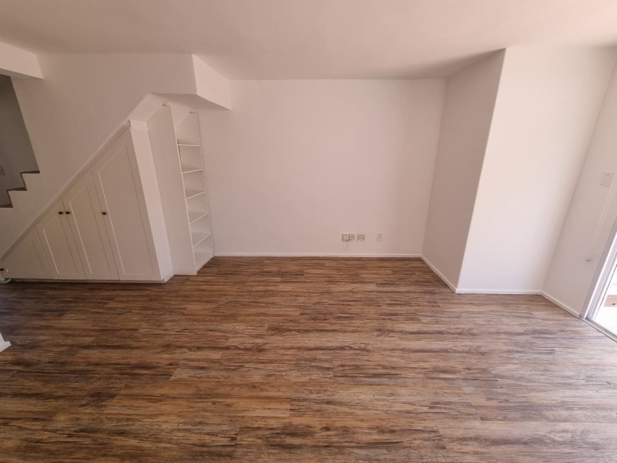 To Let 2 Bedroom Property for Rent in Claremont Western Cape